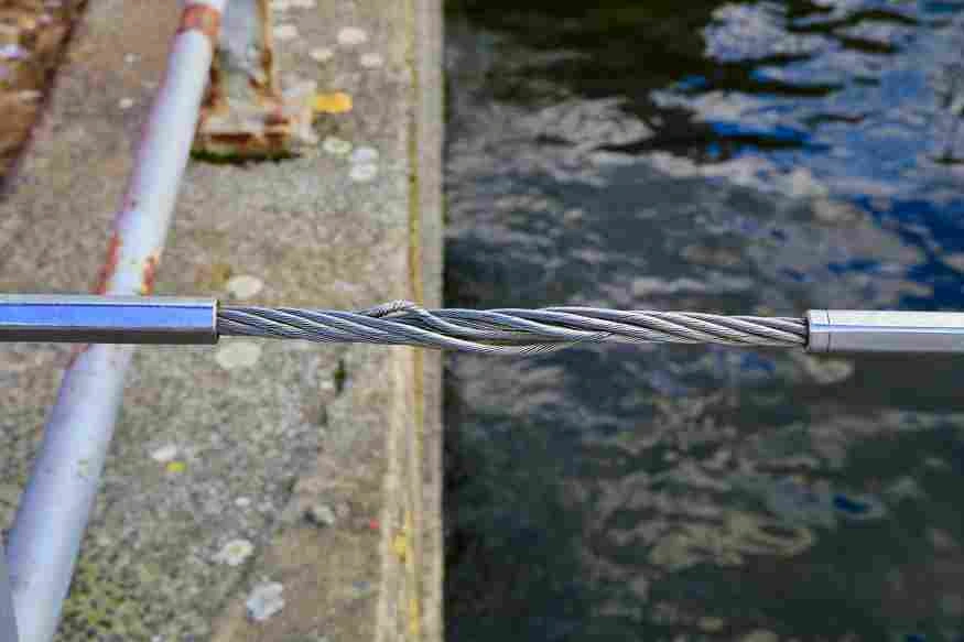 https://ukmech.uk/wp-content/uploads/2024/10/close-up-metal-rope-tied-metal-railing_11zon.webp